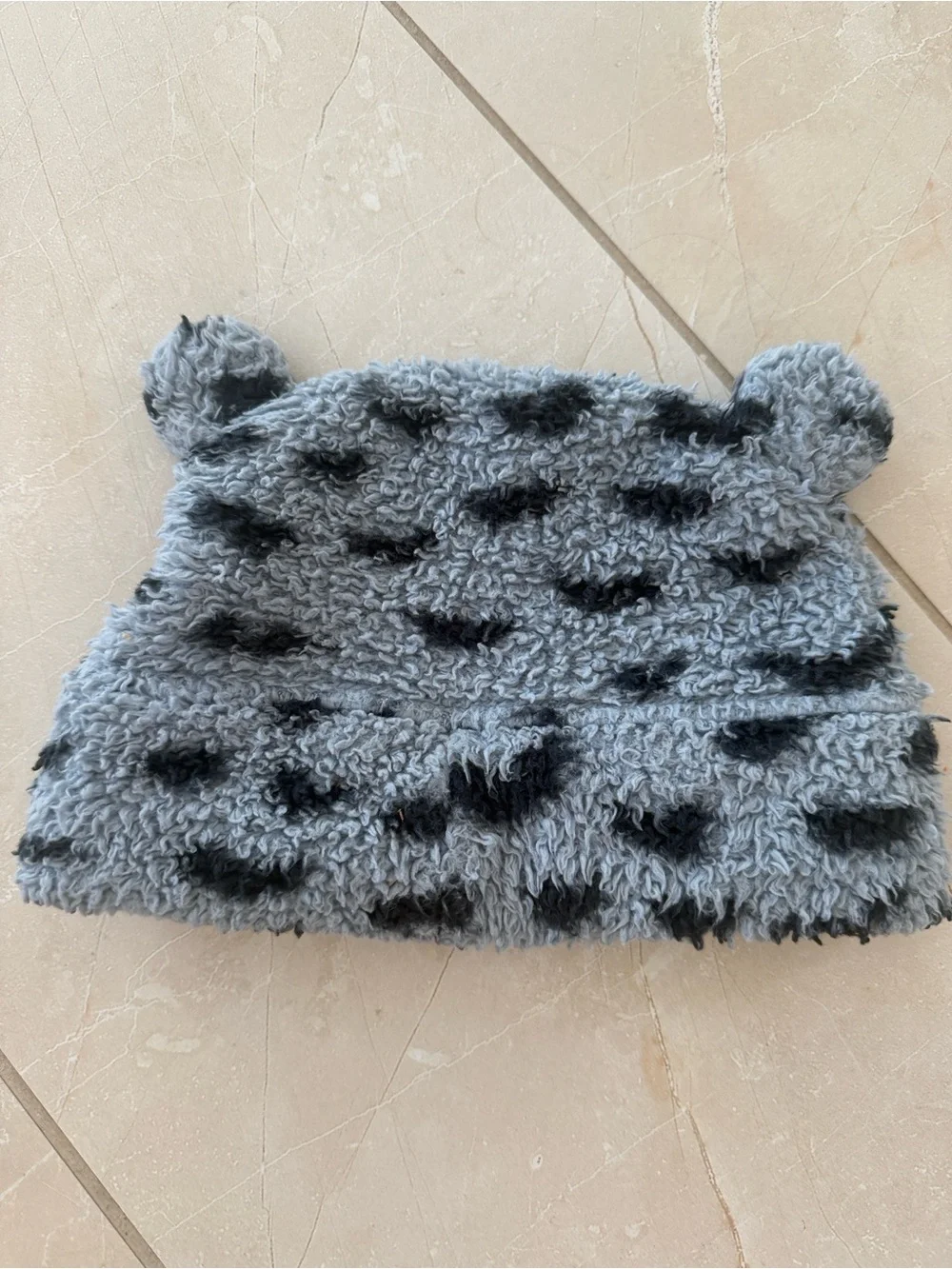 Patagonia Kids Gray and Black Fuzzy Bear Beanie